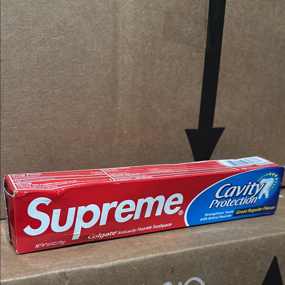 Supreme Red Toothpaste by Colgate